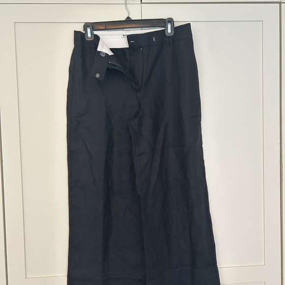 Never worn Reformation Linen Pants - Picture 4 of 5